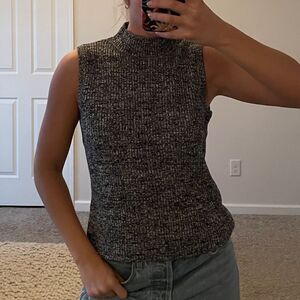 Vintage Studio 1 Ribbed Knit Turtleneck Sleeveless Sweater‎